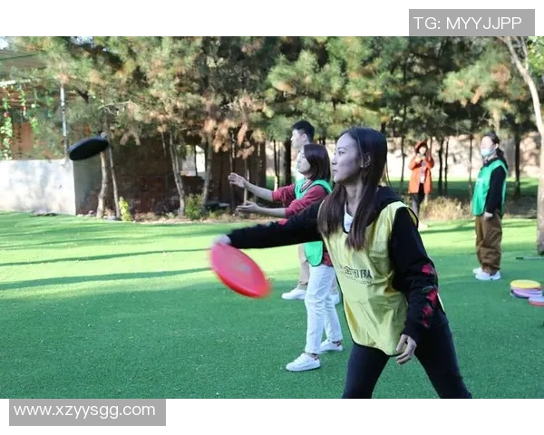 深圳飞盘队的奋斗与荣耀:一段激情四溢的飞盘纪实之旅 深圳飞盘队的奋斗与荣耀:一段激情四溢的飞盘纪实之旅